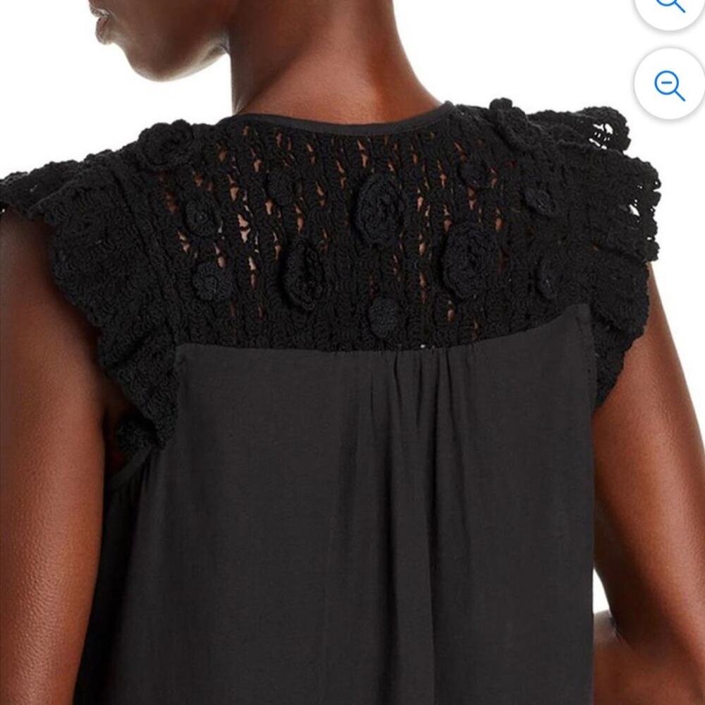 Aqua Crochet Shoulders Flutter Short Sleeves Black Casual Top Women’s Size L - Picture 3 of 10